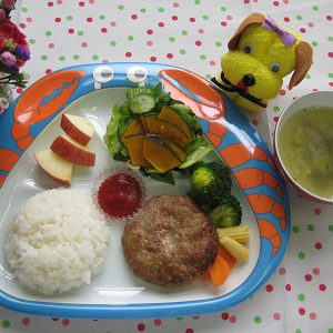 【食物栄養学科】保育所メニューの給食実習を行いました。2/19～21